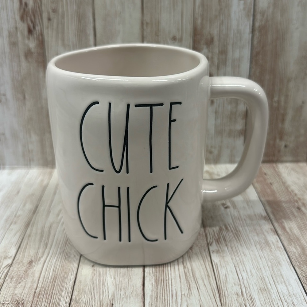 Rae Dunn mug Easter CUTE CHICK cup NWOT
